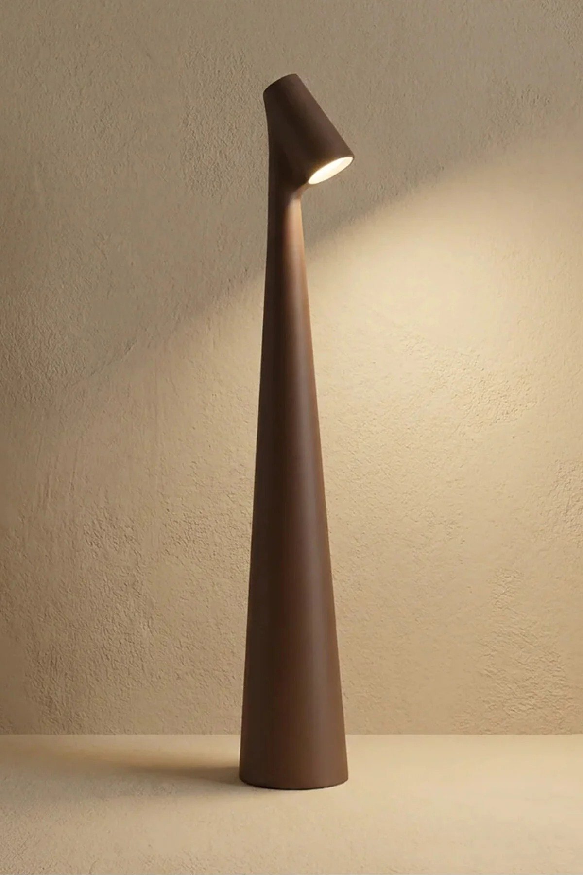مصباح مكتب led